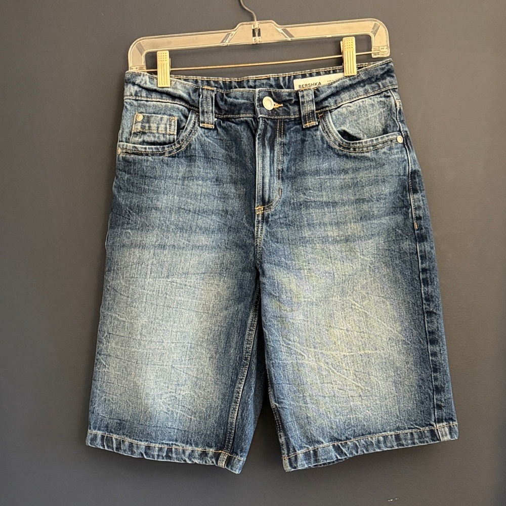Bershka High Rise Denim Shorts Size 2 Blue Relaxed Fit